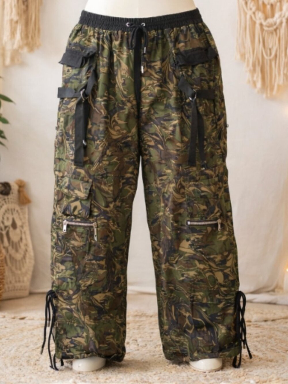 Poster GRL Tactical Green Camo Pants Plus 2X Cargo Style Y2K Streetwear Utility